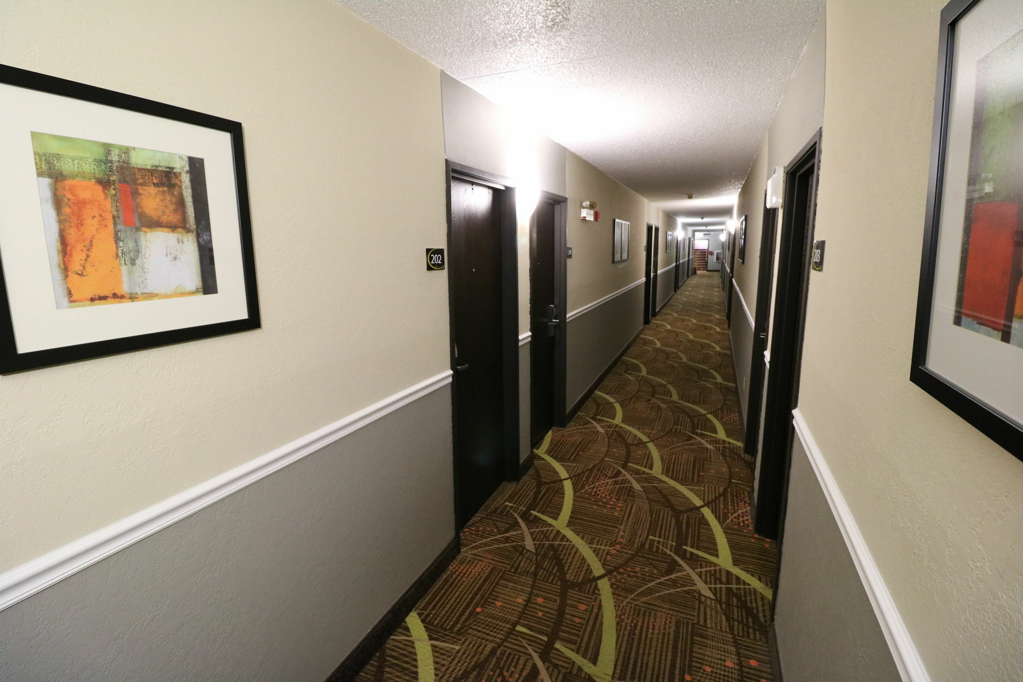 Super 8 By Wyndham Dubuque Motel Exterior foto